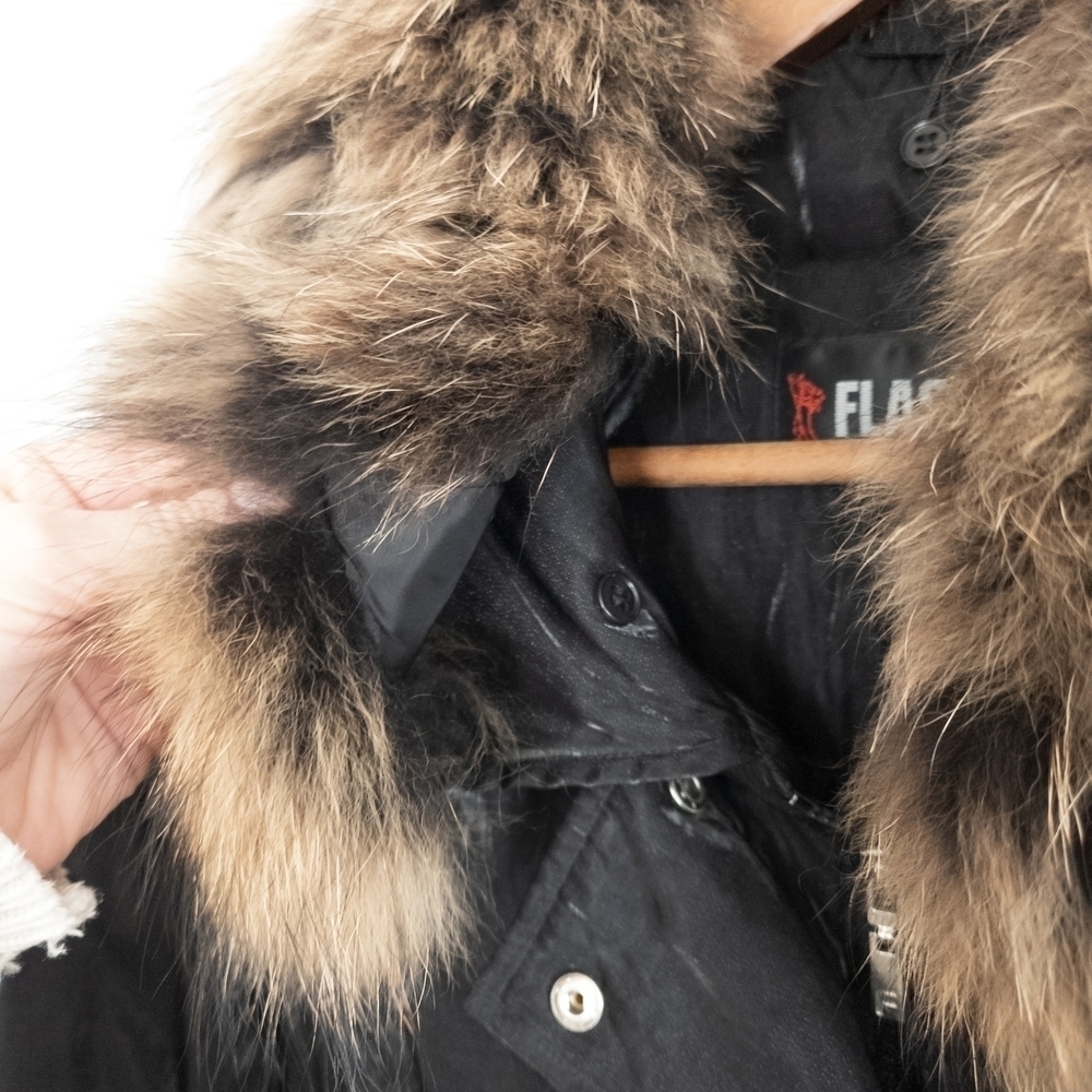 Flash Geo Metallic Mobwife Black Fur-Trimmed down parka - Picture 9 of 9